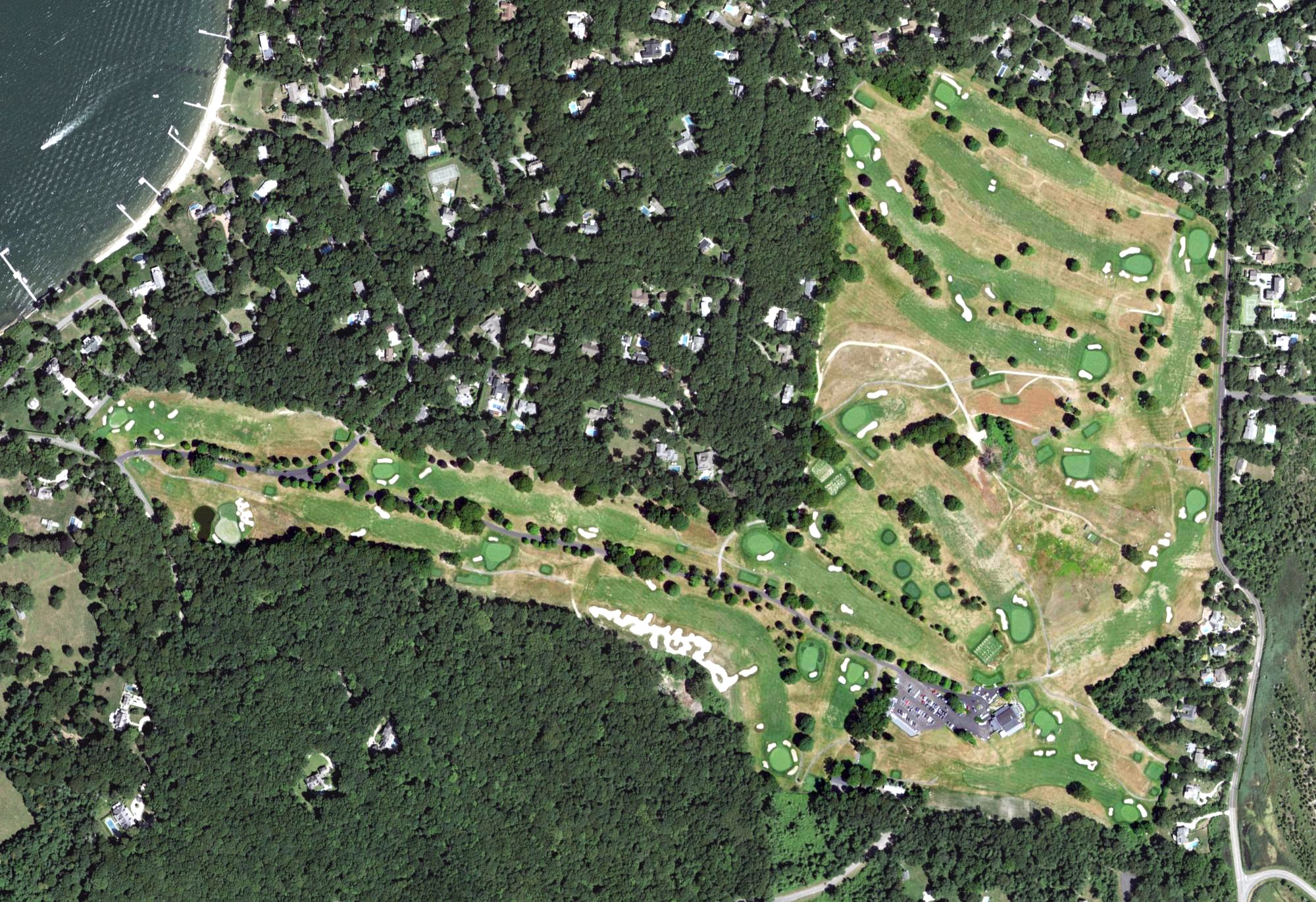 Aerial view of Gardiner's Bay Country Club, NY