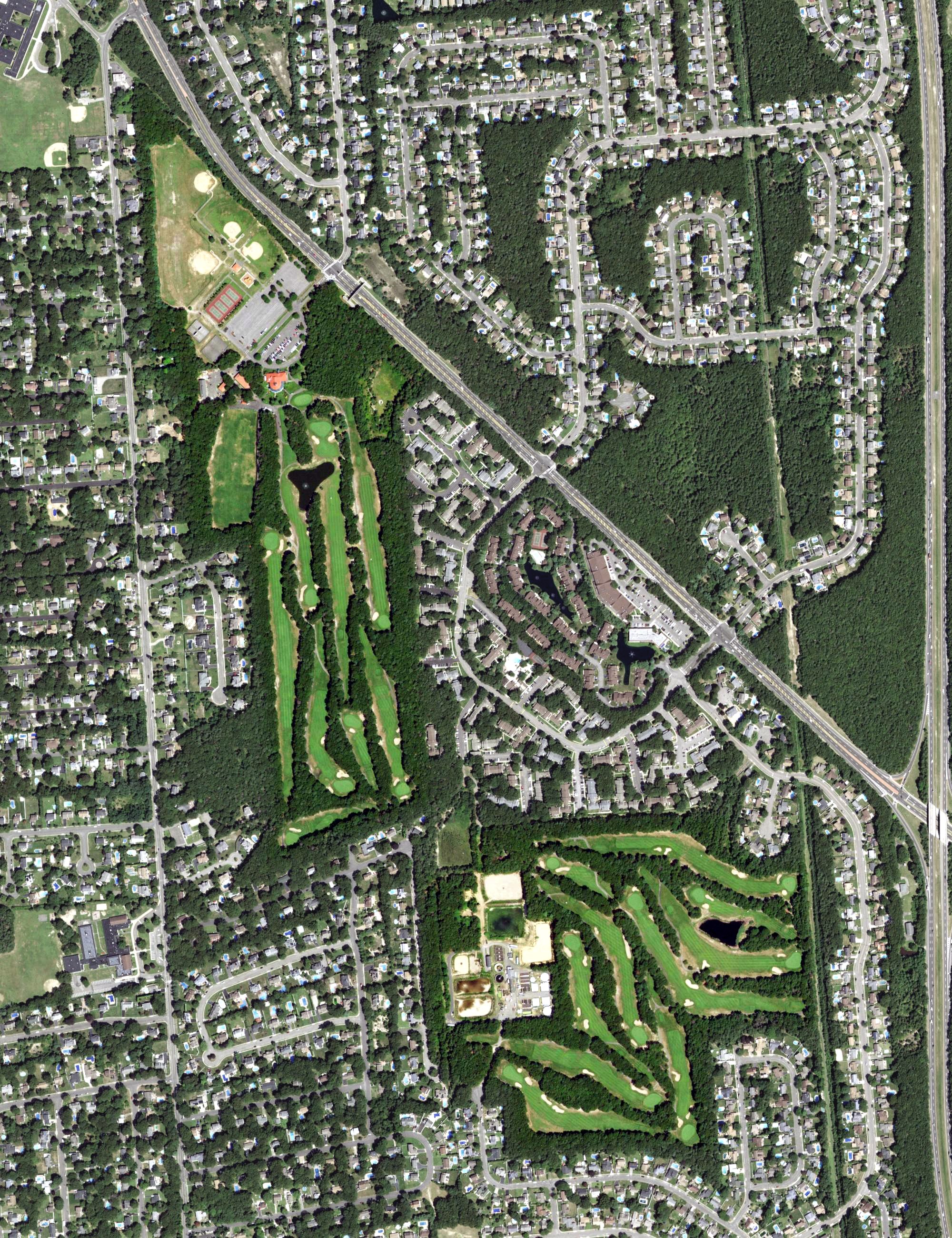Aerial view of Holbrook Country Club, NY
