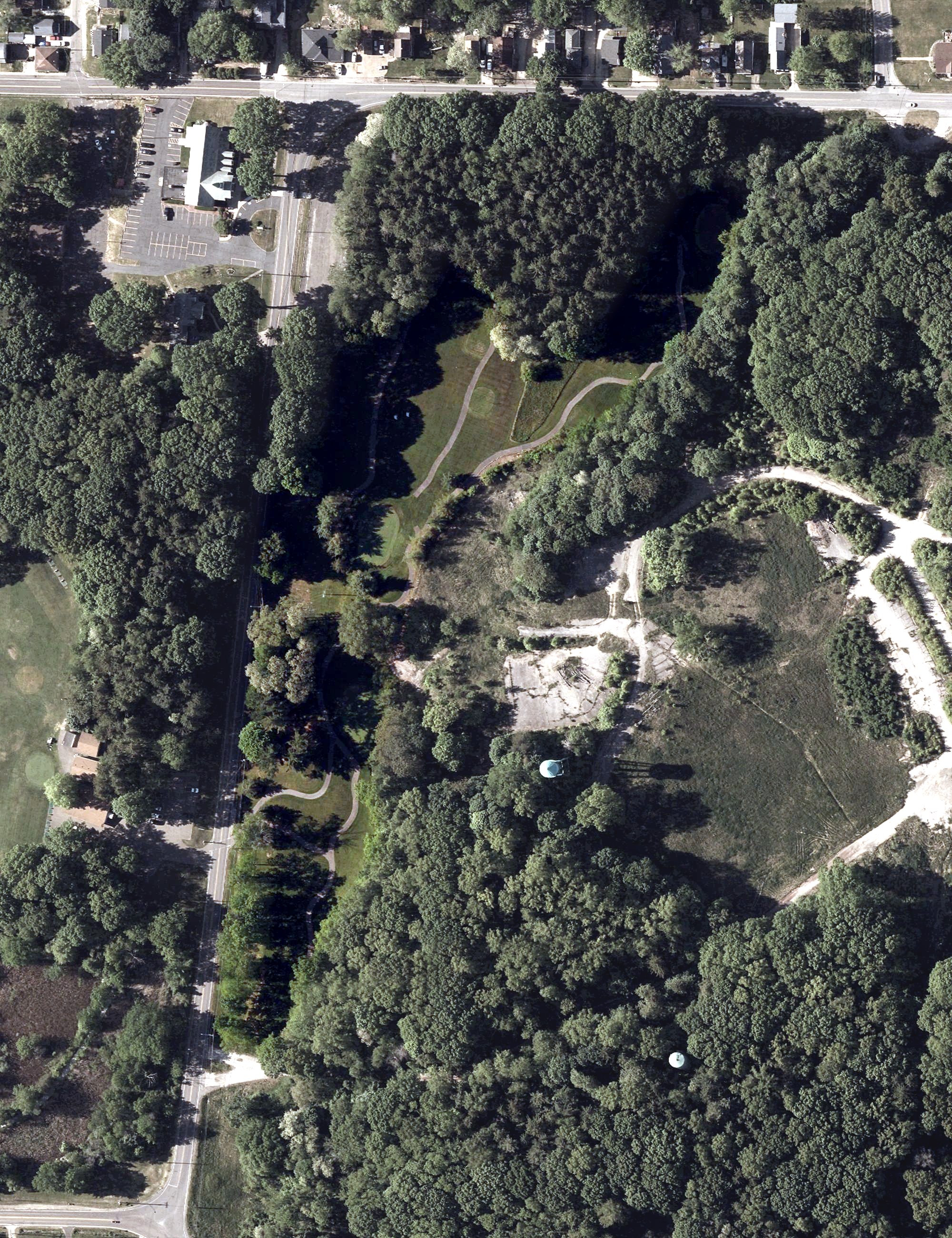 Aerial view of Edwin Shaw Challenge Golf Course, OH
