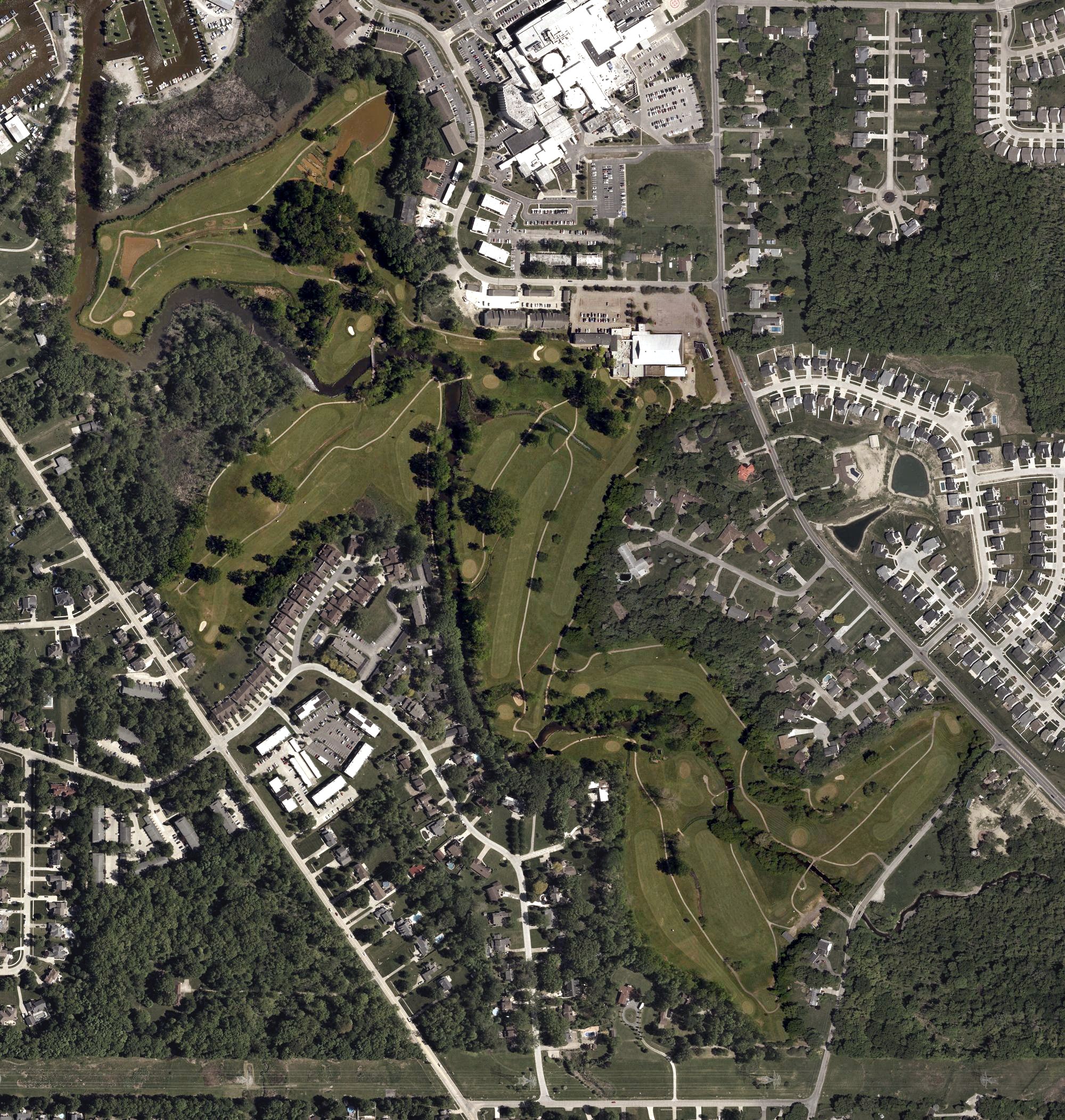 Aerial view of FoxCreek Golf & Racquet Club, OH