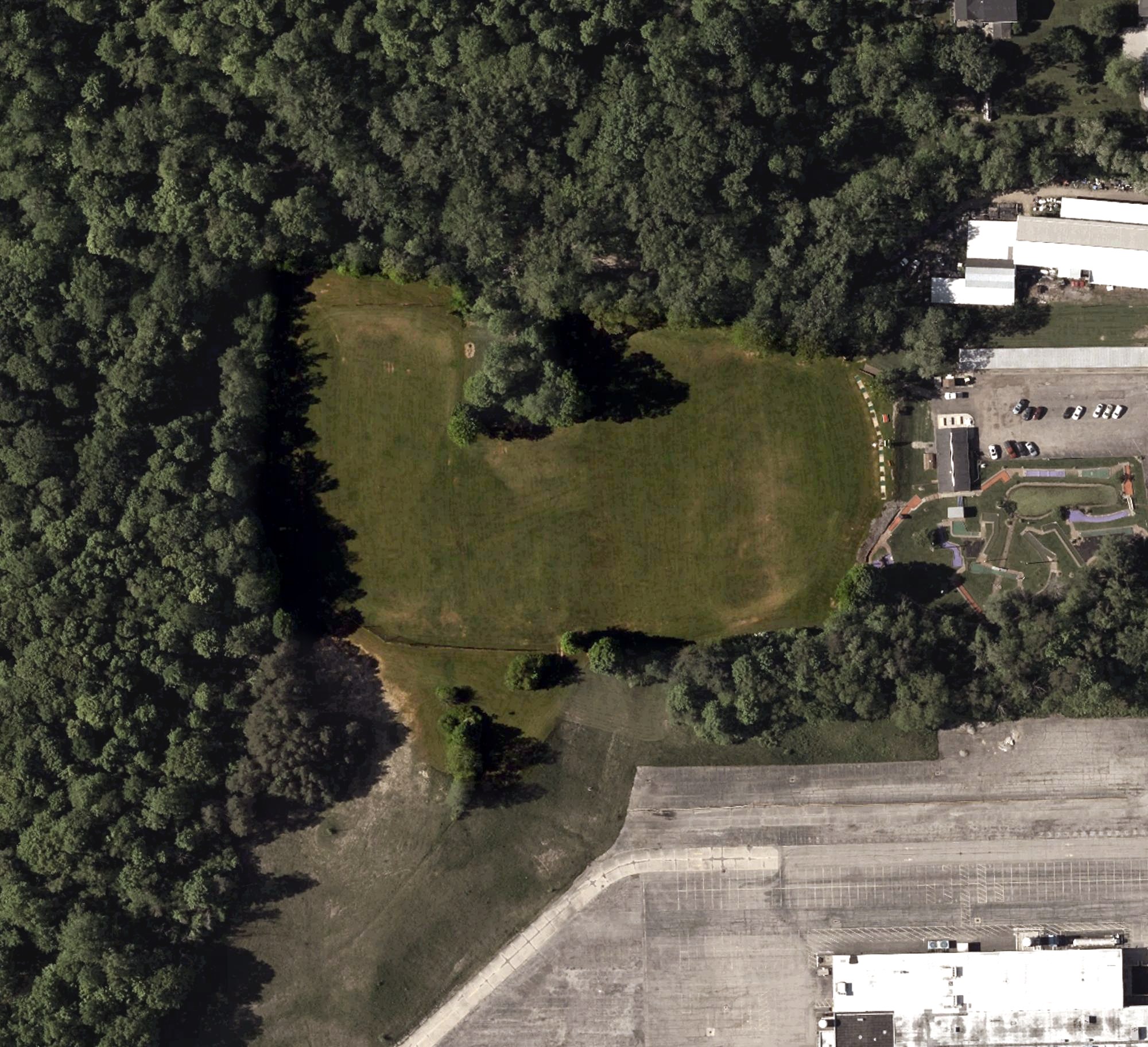 Aerial view of Kelly's Miniature Golf, OH
