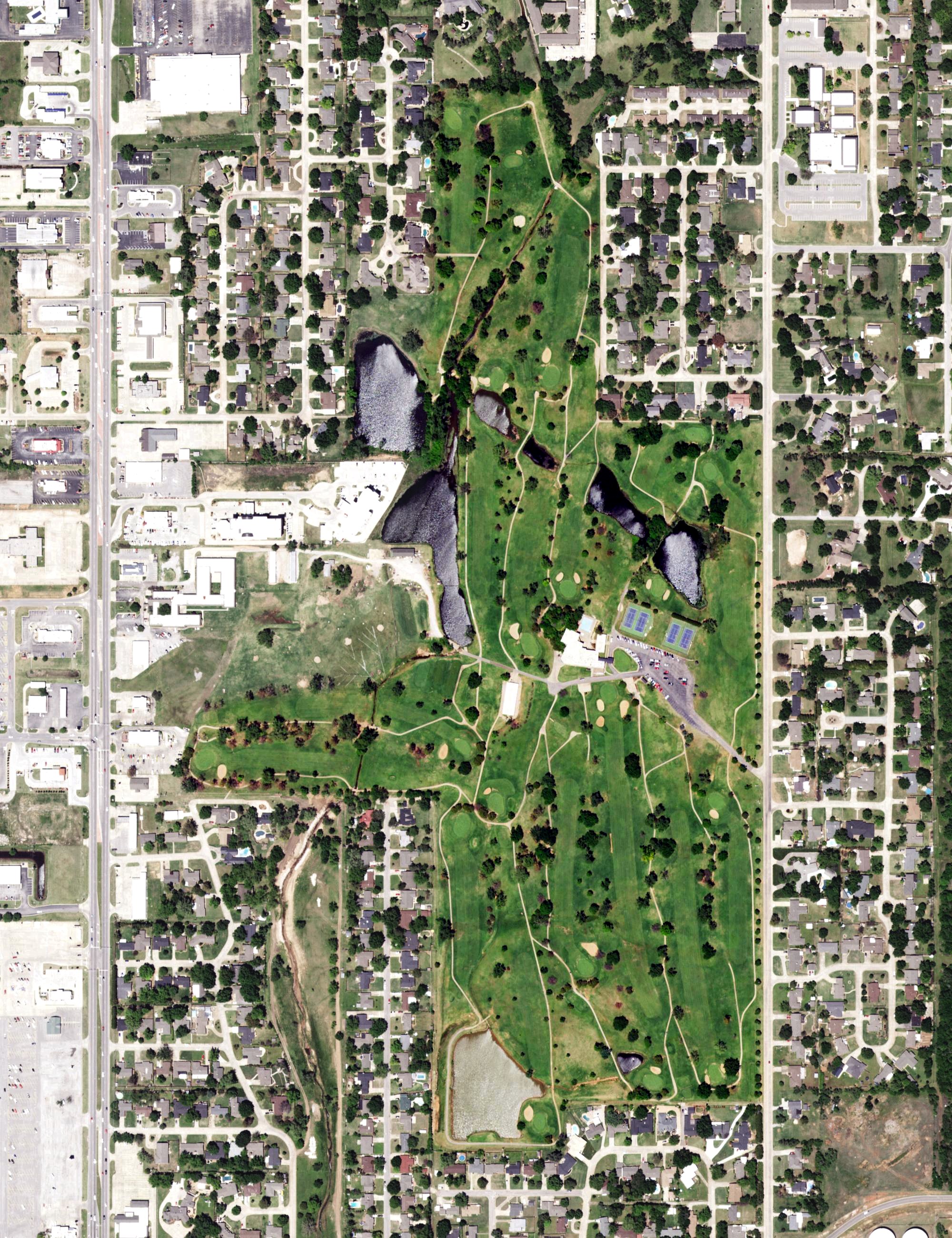 Aerial view of Duncan Golf and Tennis Club, OK