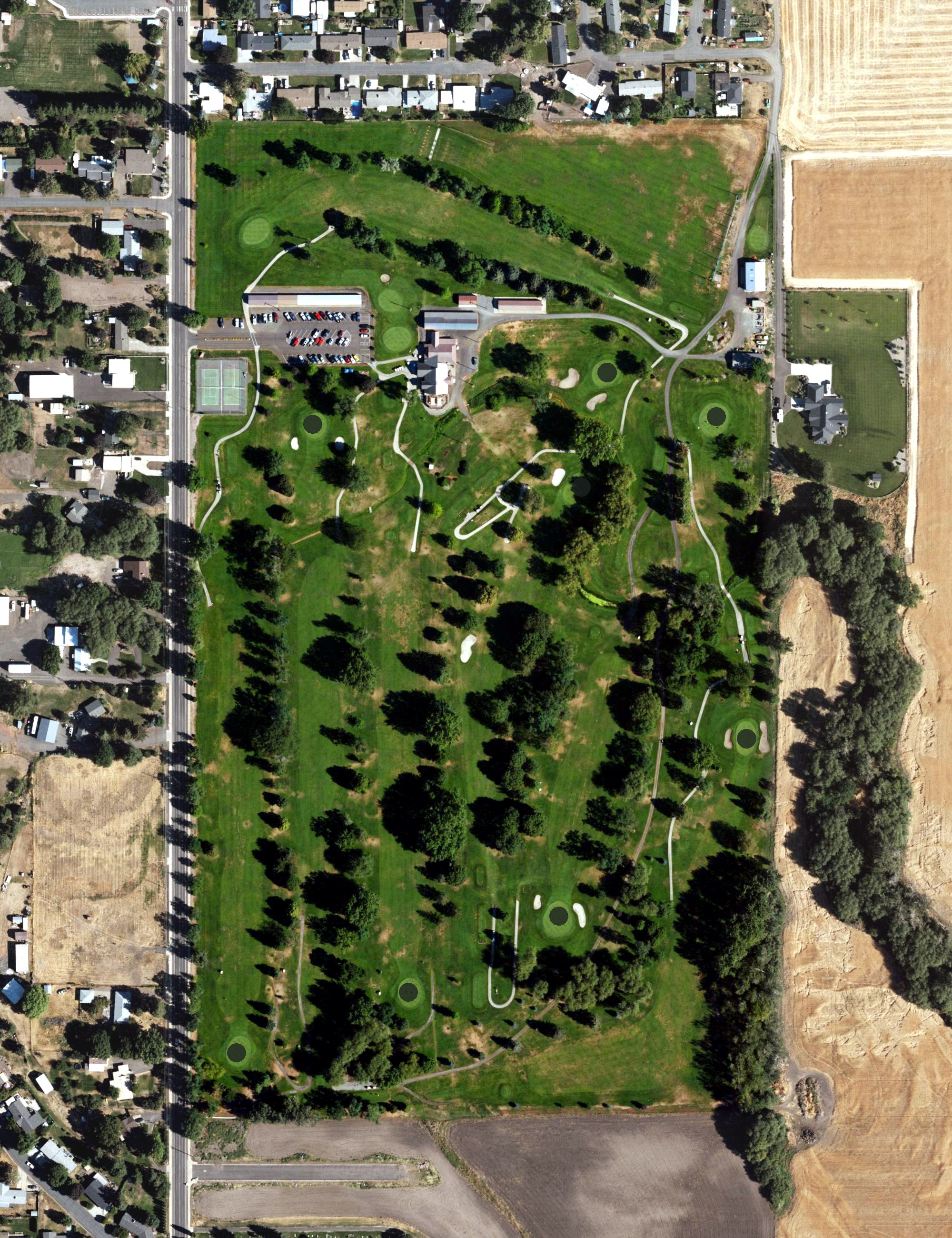 Aerial view of La Grande Country Club, OR