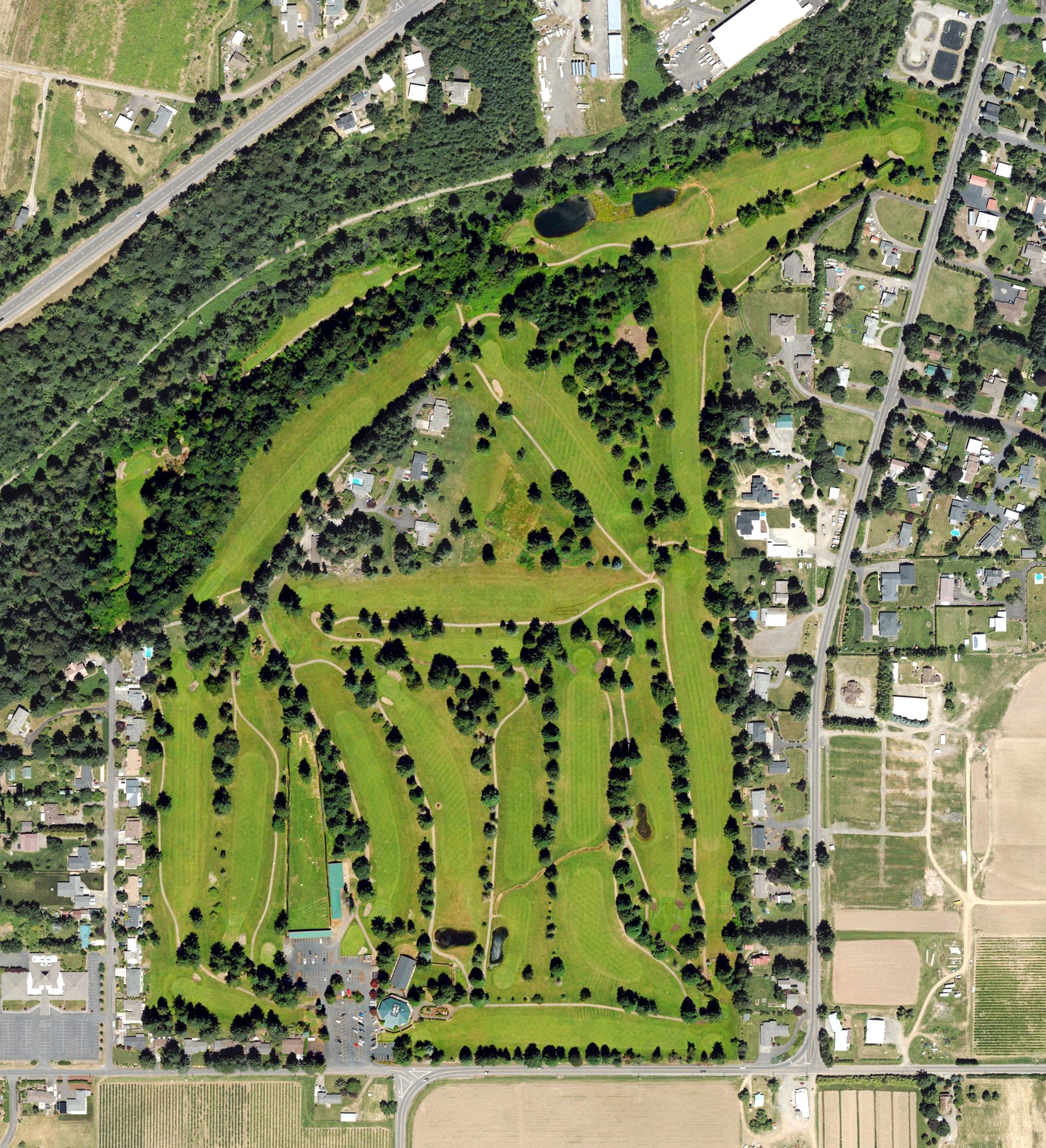 Aerial view of Mountain View Golf Course, OR