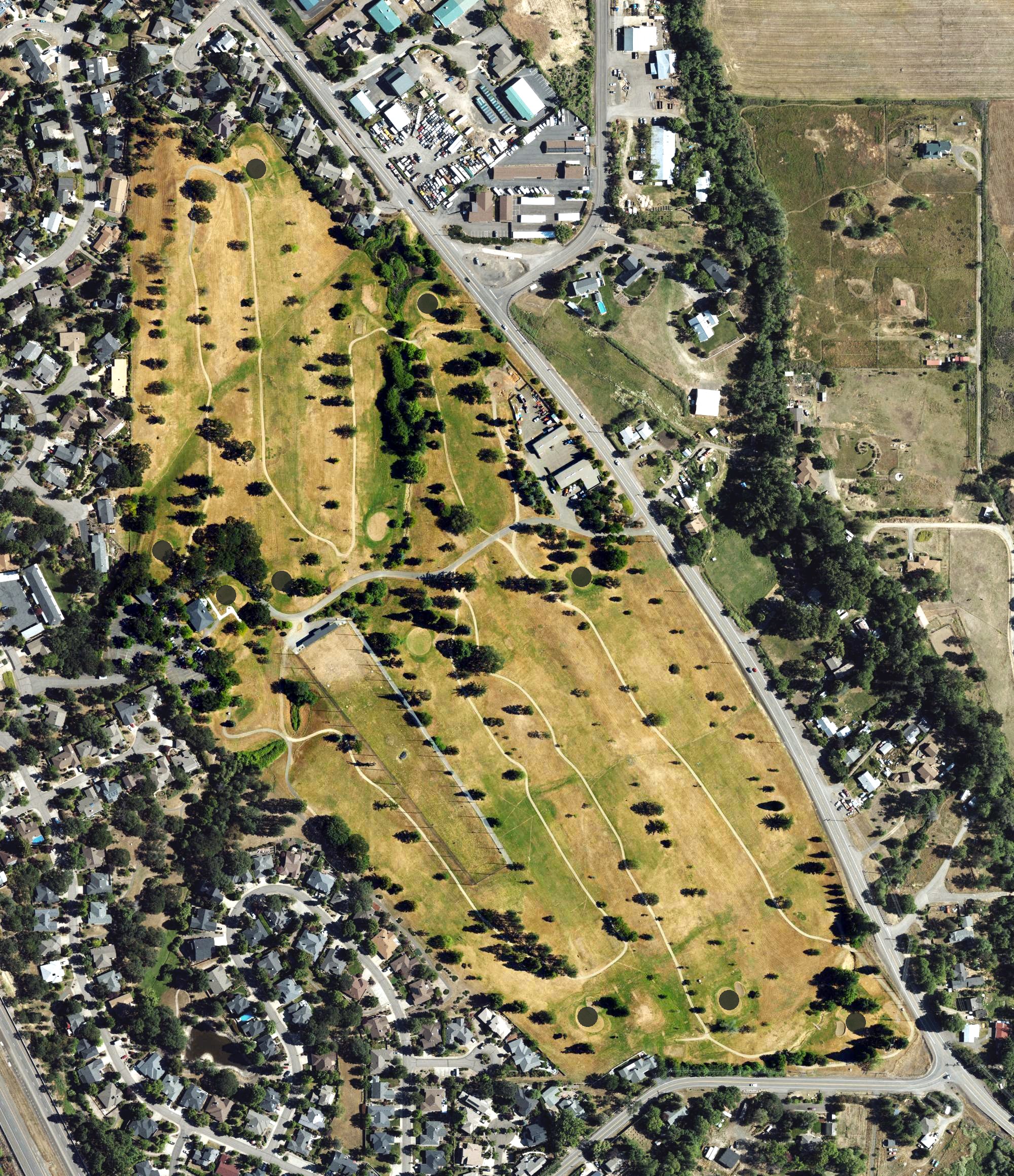 Aerial view of Oak Knoll Golf Course, OR