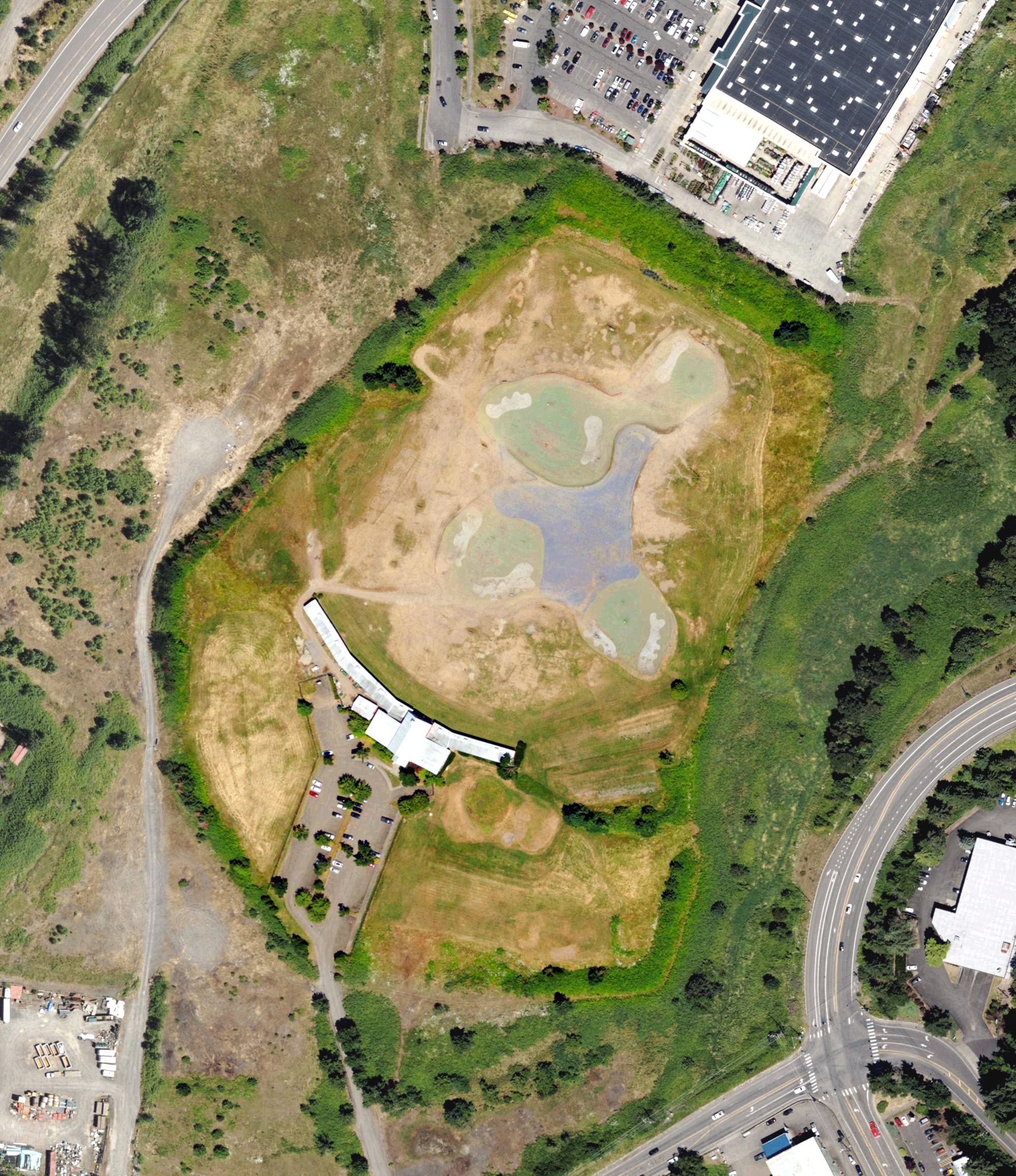 Aerial view of Trails End Golf Center, OR