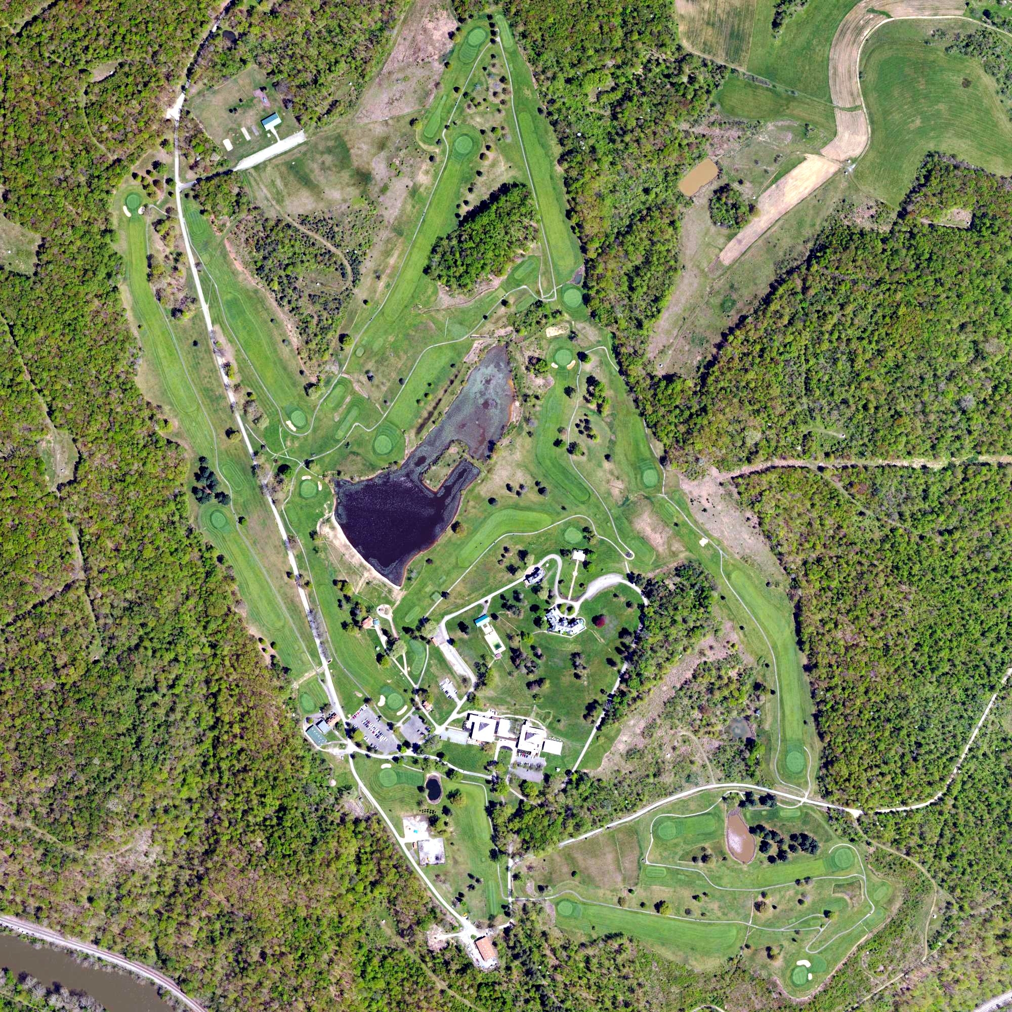 Aerial view of Linden Hall Country Club, PA