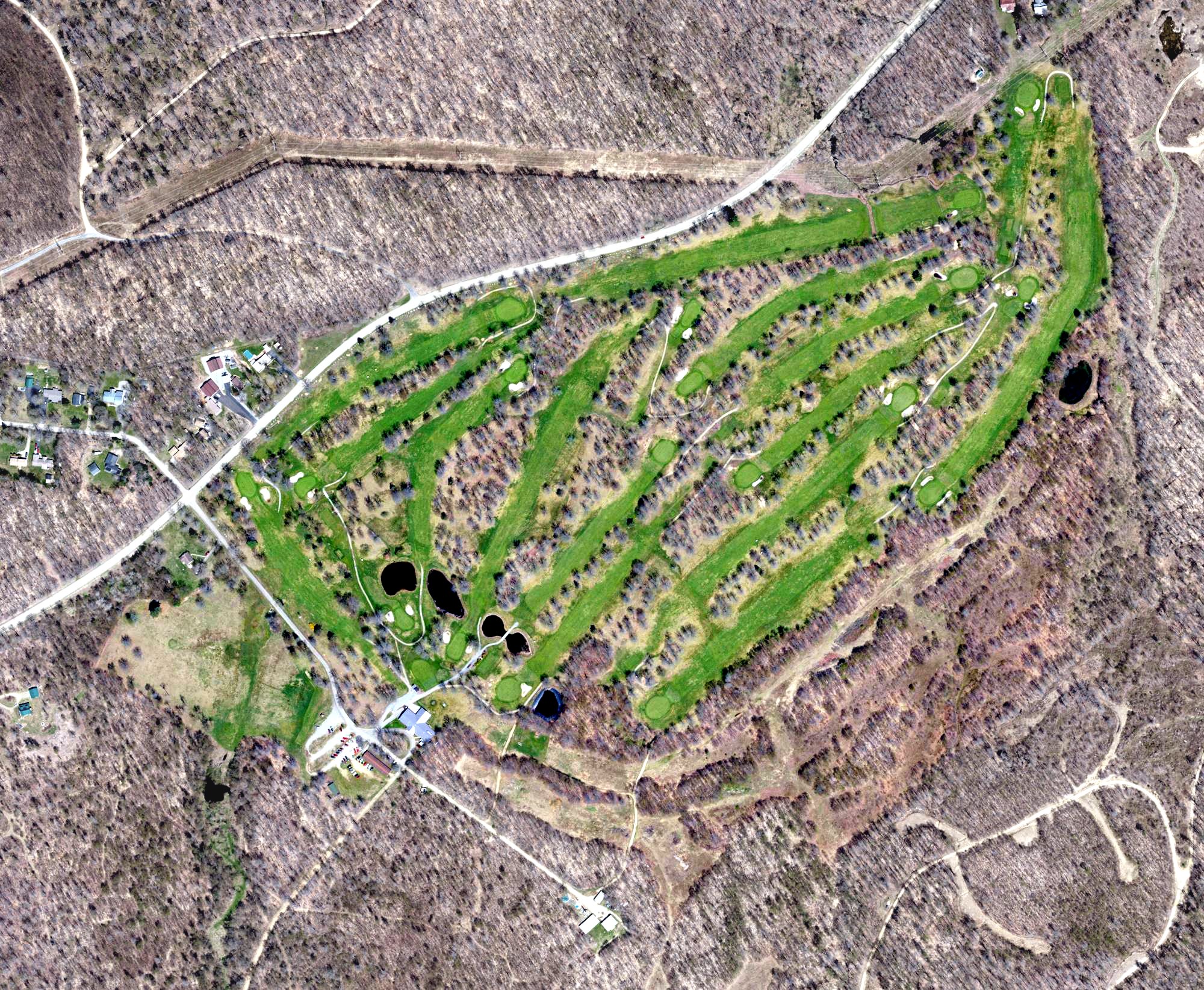Aerial view of Pine Acres Country Club, PA