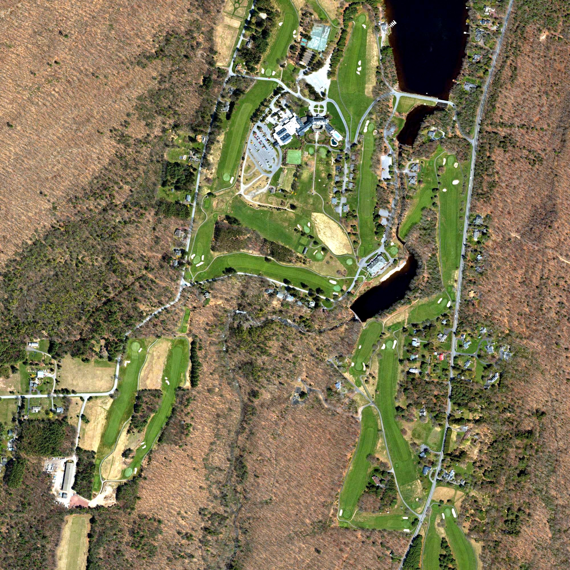 Aerial view of Skytop Golf, PA