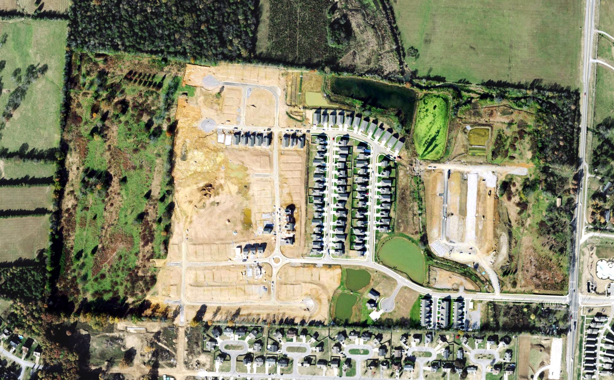 Aerial view of Hunters Point Golf Club, TN