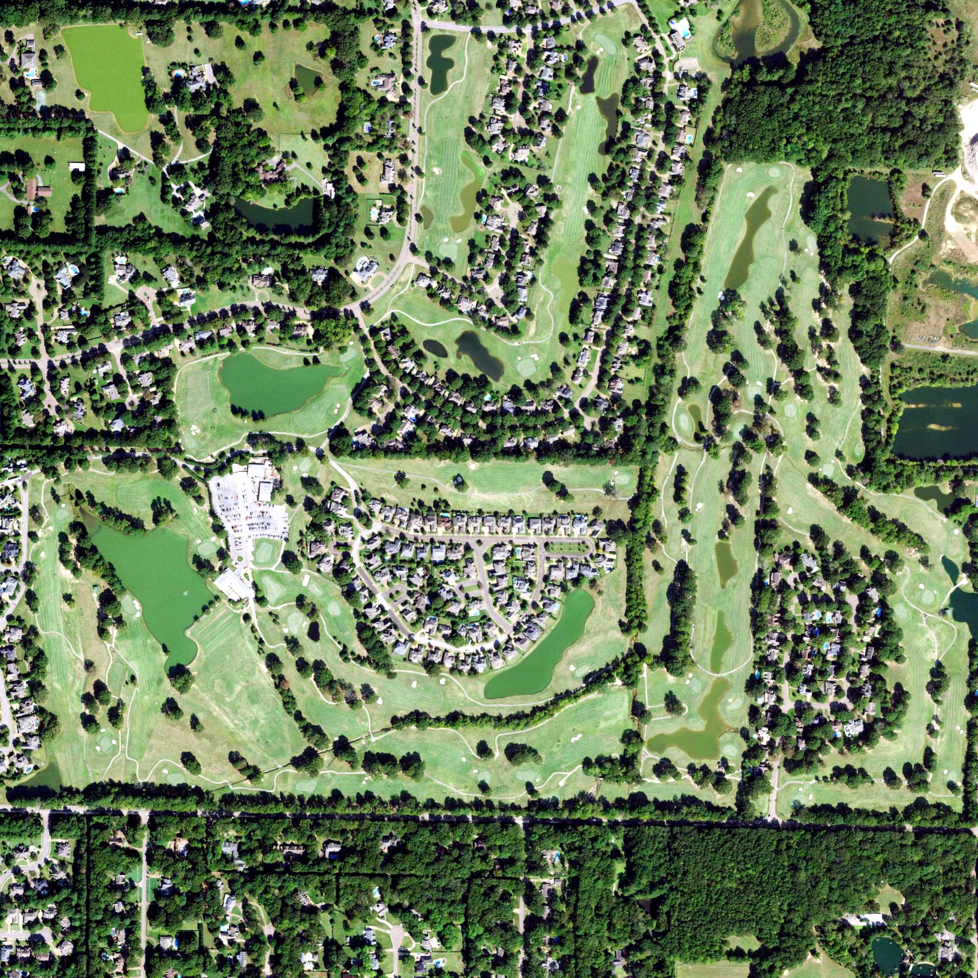 Aerial view of Memphis National Golf Course, TN