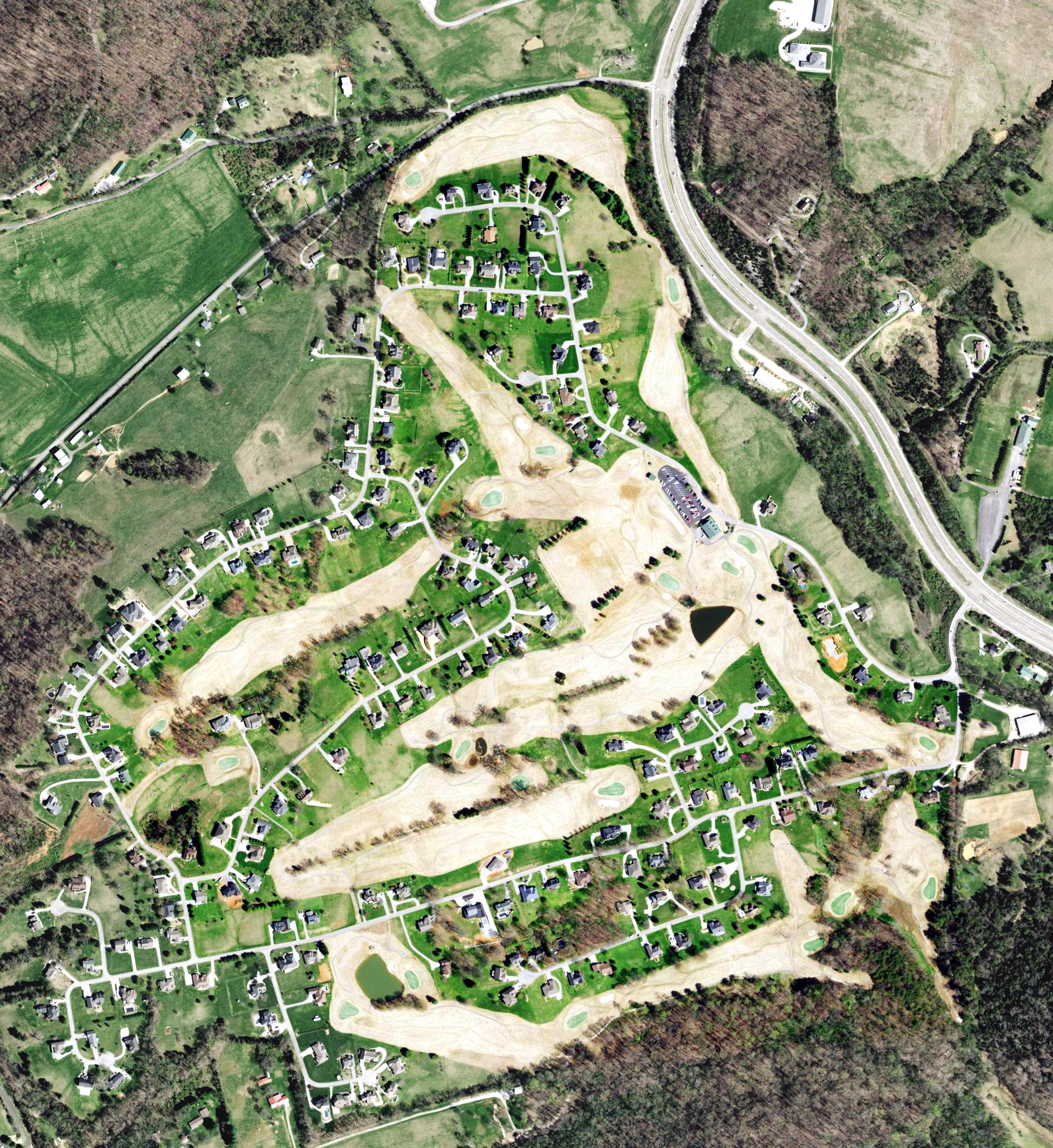 Aerial view of Patriot Hills Golf Club, TN