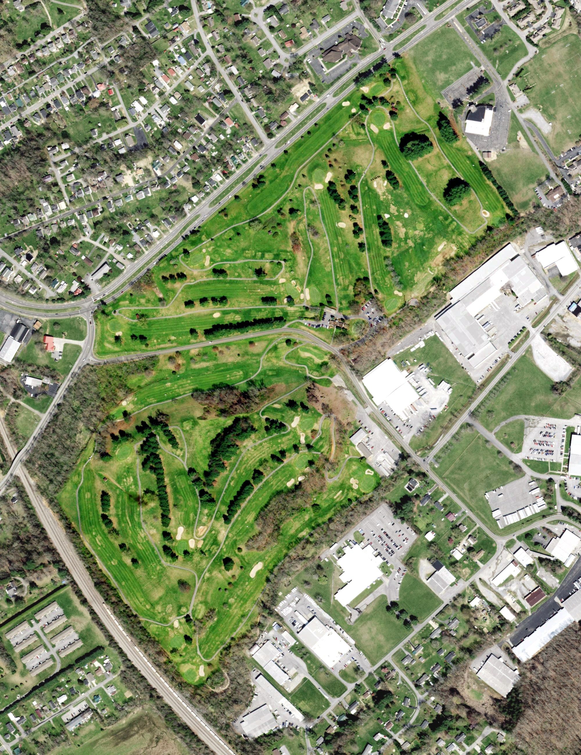 Aerial view of Pine Oaks Golf Club, TN