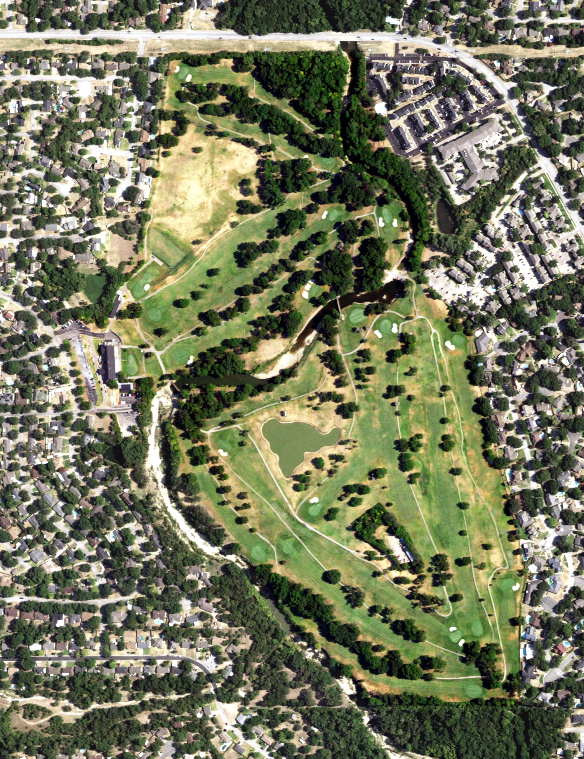 Aerial view of Diamond Oaks Country Club, TX