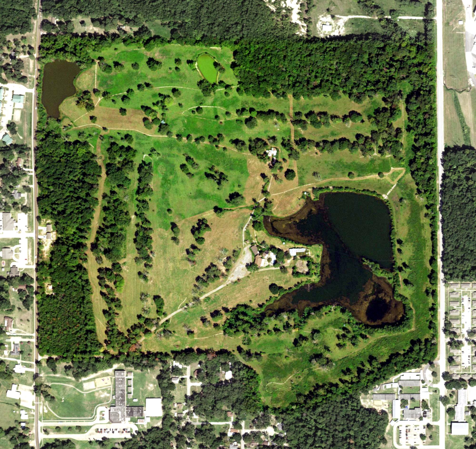 Aerial view of Lufkin Golf Club, TX