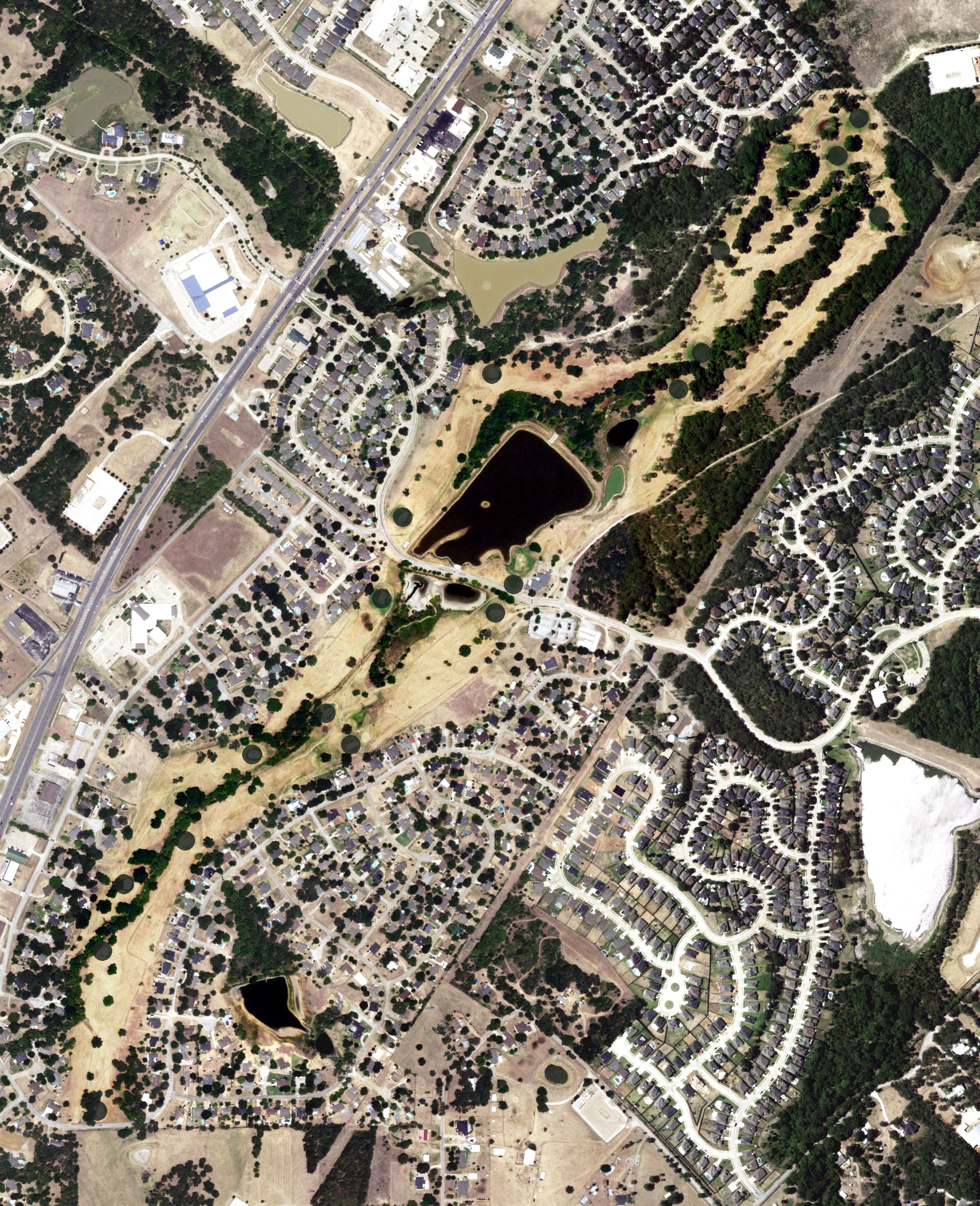Aerial view of Mountain Valley Country Club (Disused), TX