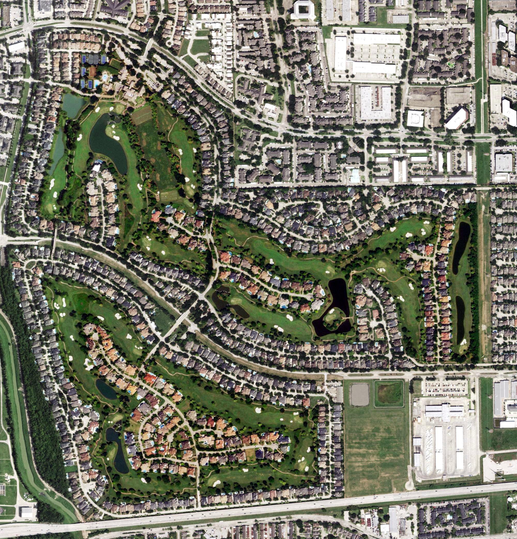 Aerial view of Royal Oaks Country Club, TX