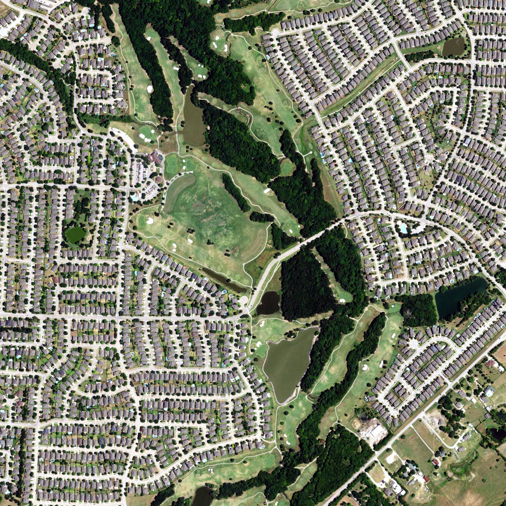 Aerial view of Woodbridge Golf Club, TX