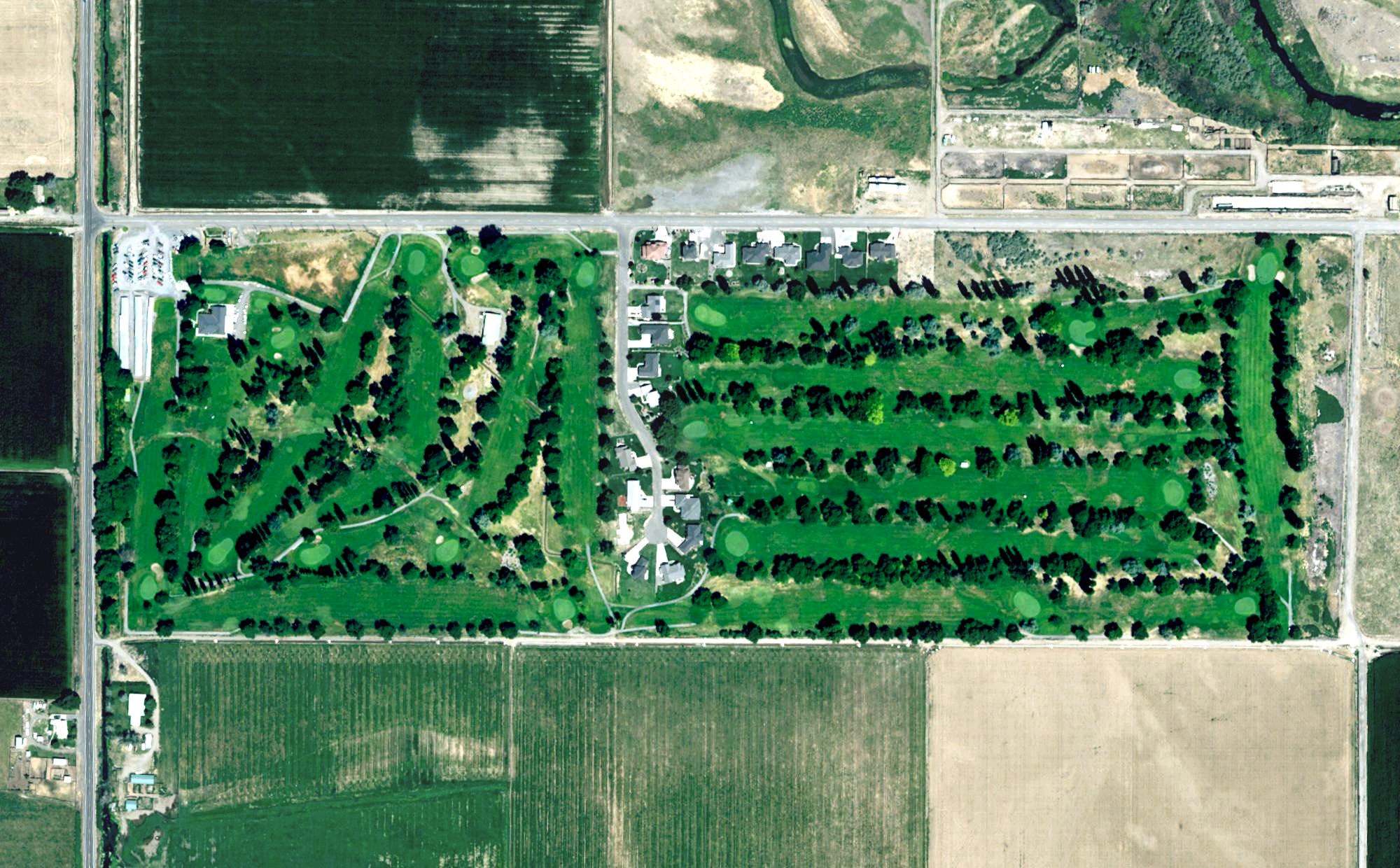 Aerial view of Mount Adams Country Club, WA