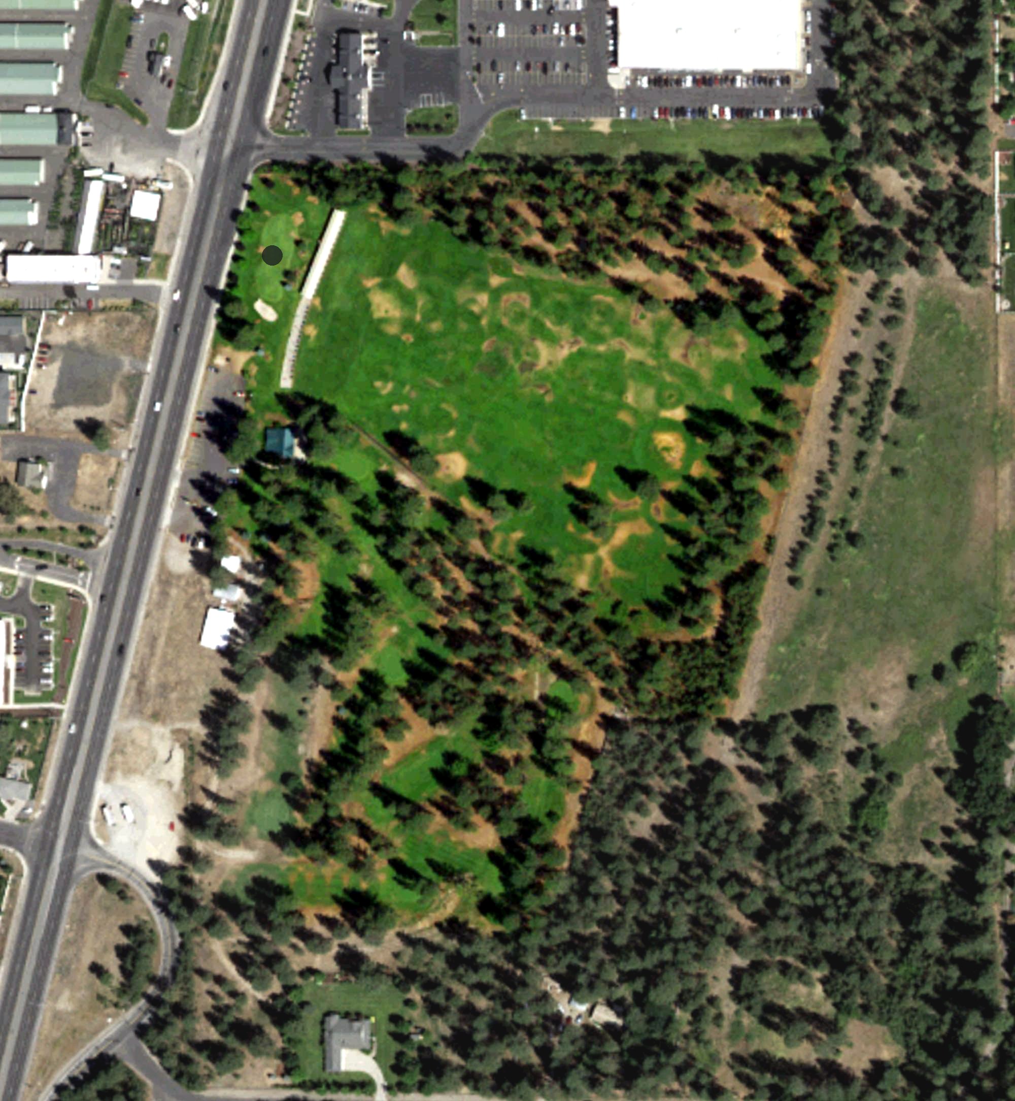 Aerial view of Pine Acres Par 3, WA