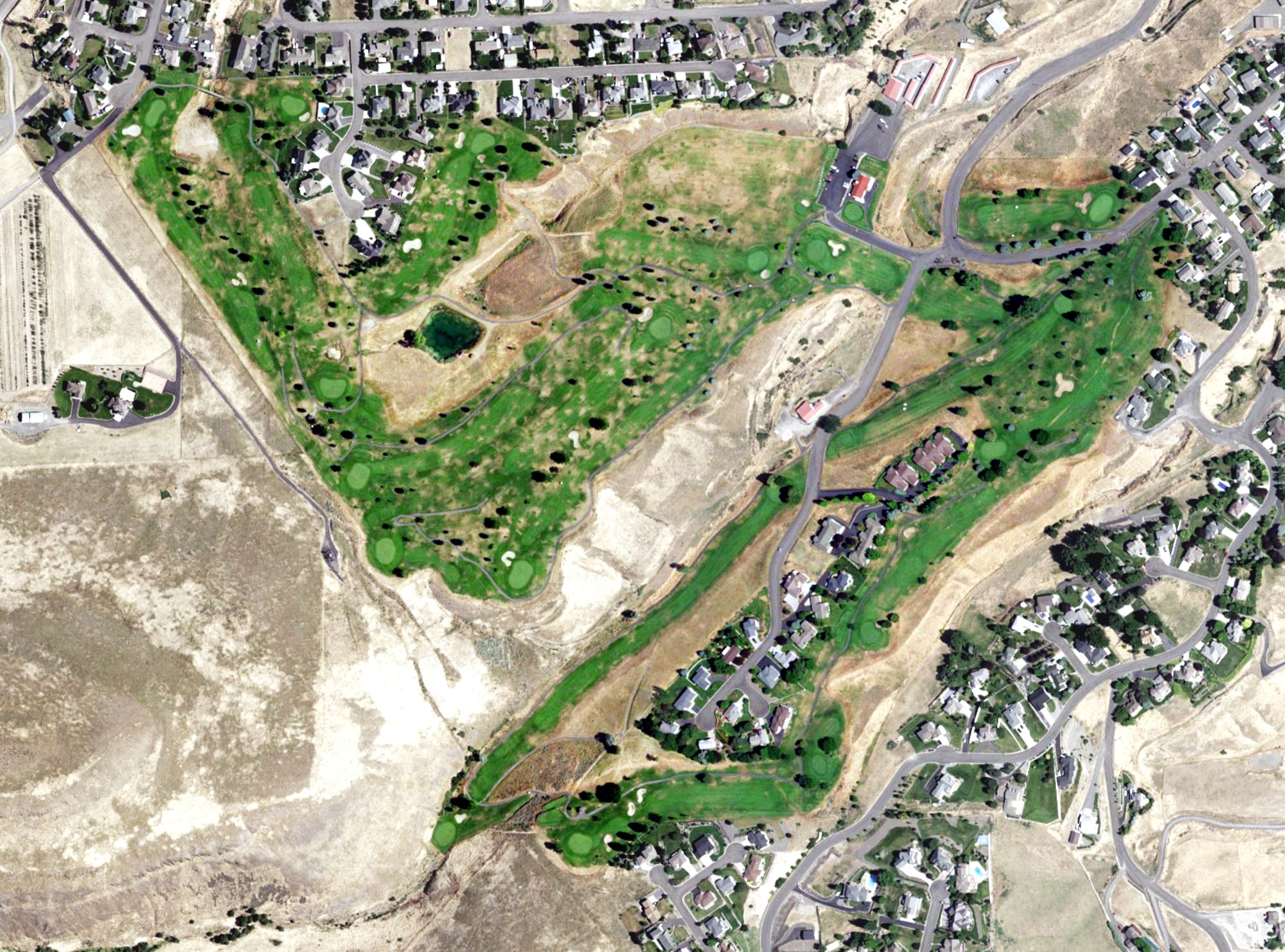 Aerial view of Quail Ridge Golf Course, WA