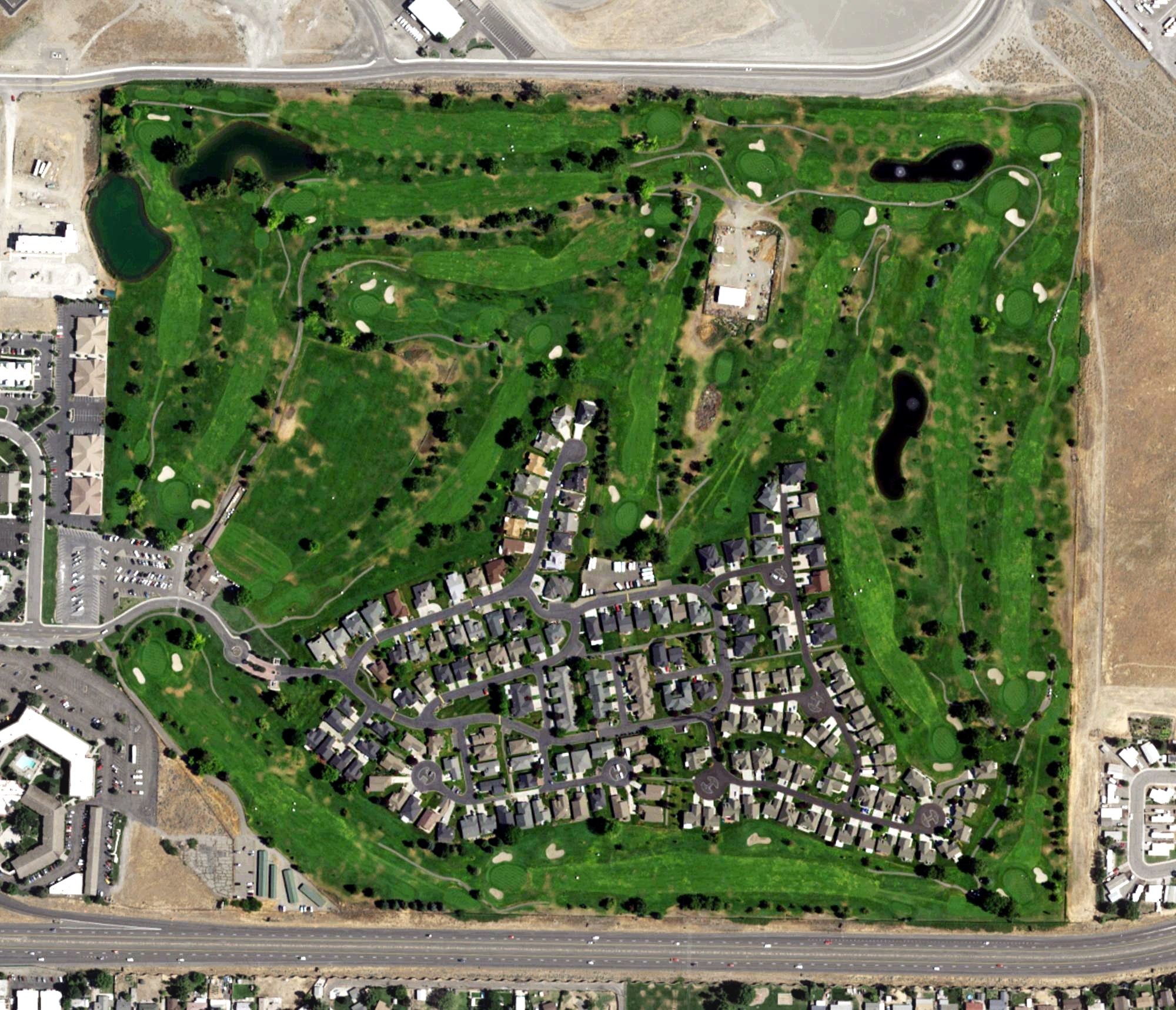 Aerial view of Sun Willows Golf Course, WA