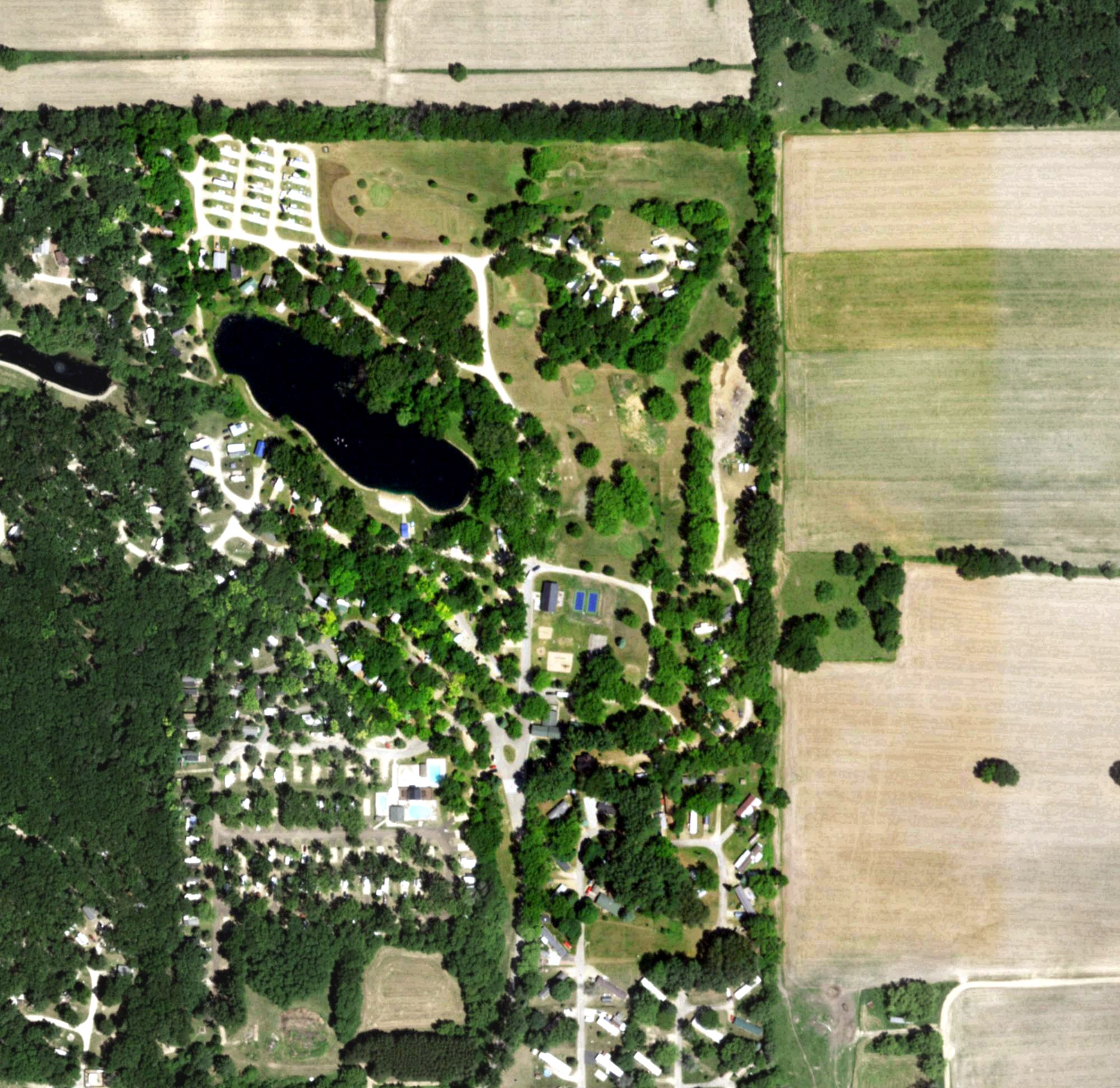 Aerial view of GLC Links, WI