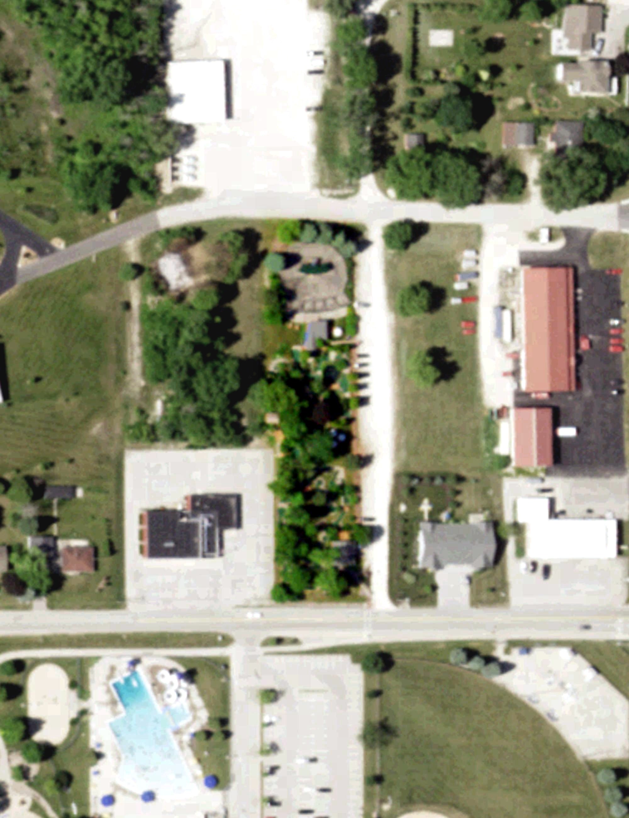 Aerial view of Tom & Jerry's Mini Golf, WI